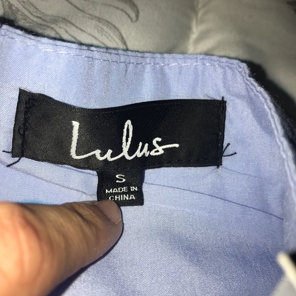 Lulu’s Small Blue Halter Crop Top (Never Worn) - Picture 6 of 6